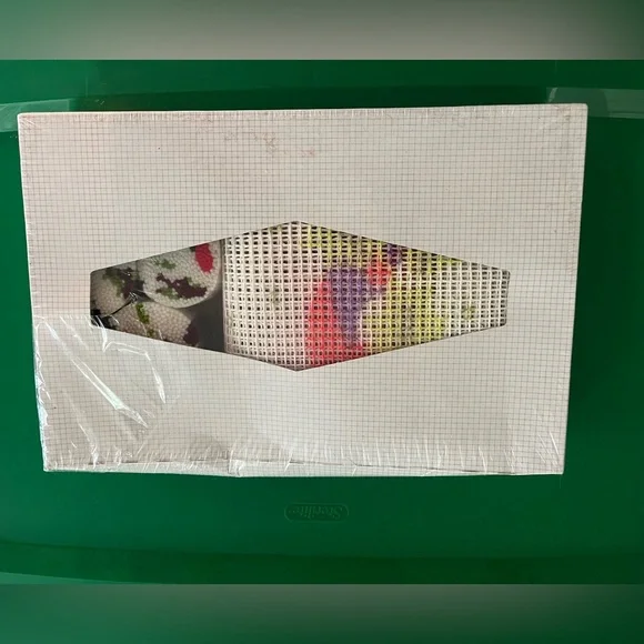 Bucilla Latch Hook Draftstop Craft Kit - new in box - Picture 2 of 4